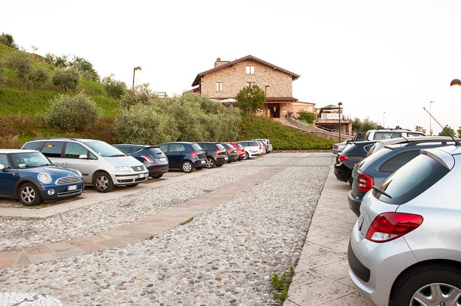 Hotel Fontana Santa Grumello del Monte Luaran gambar